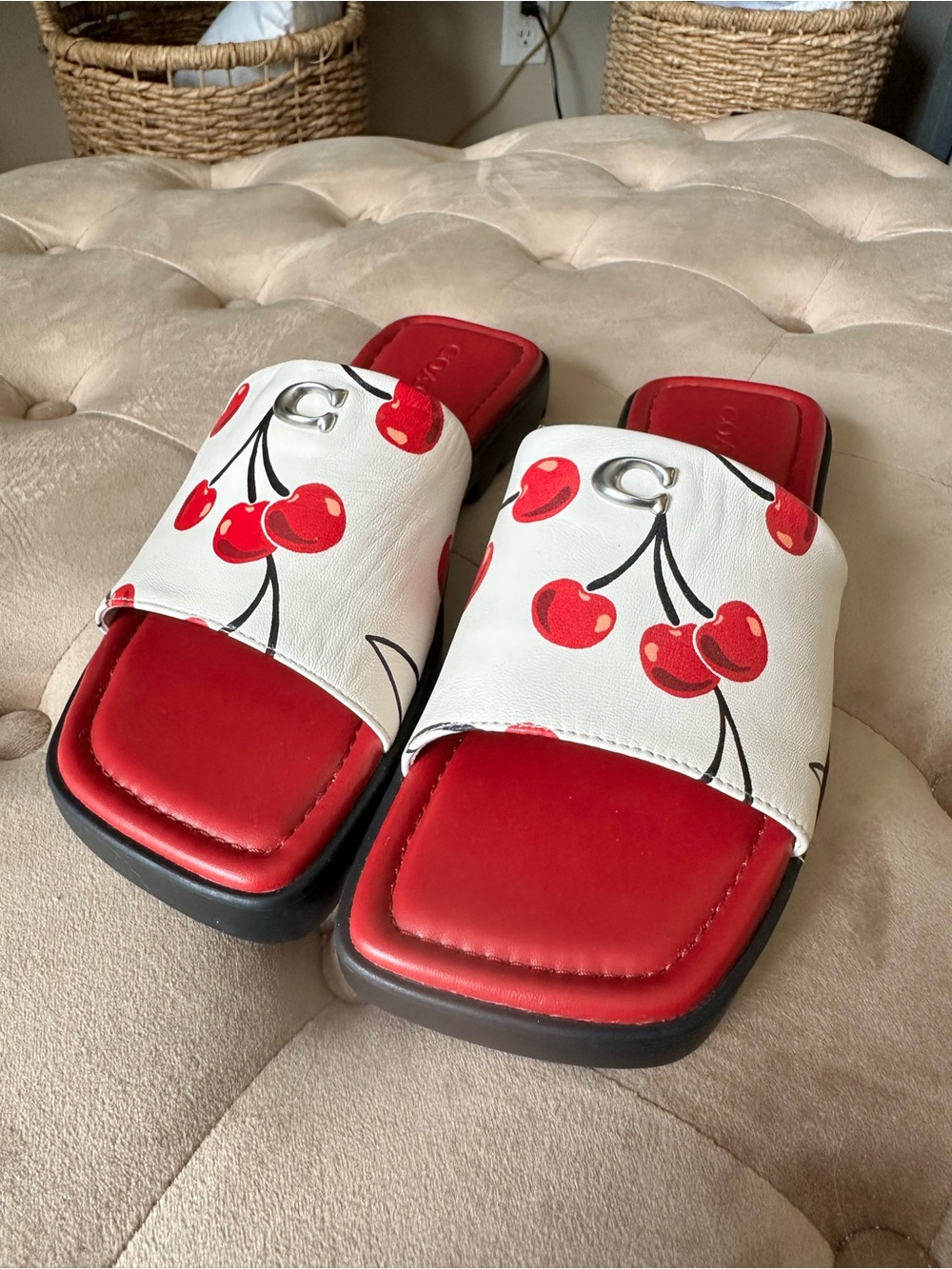 NWOT Coach White Cherry-Print Slide Sandals with Red Footbed